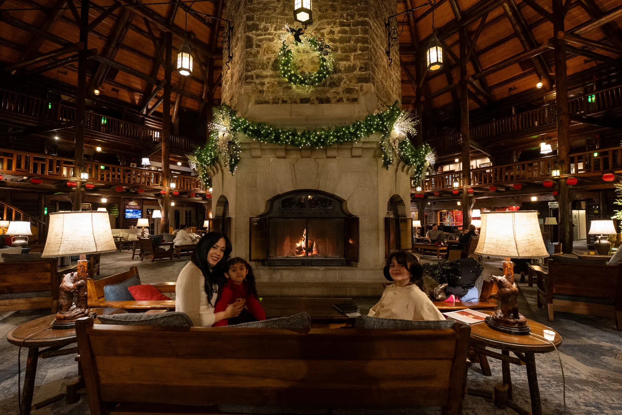 Un café en invierno en el Château Montebello